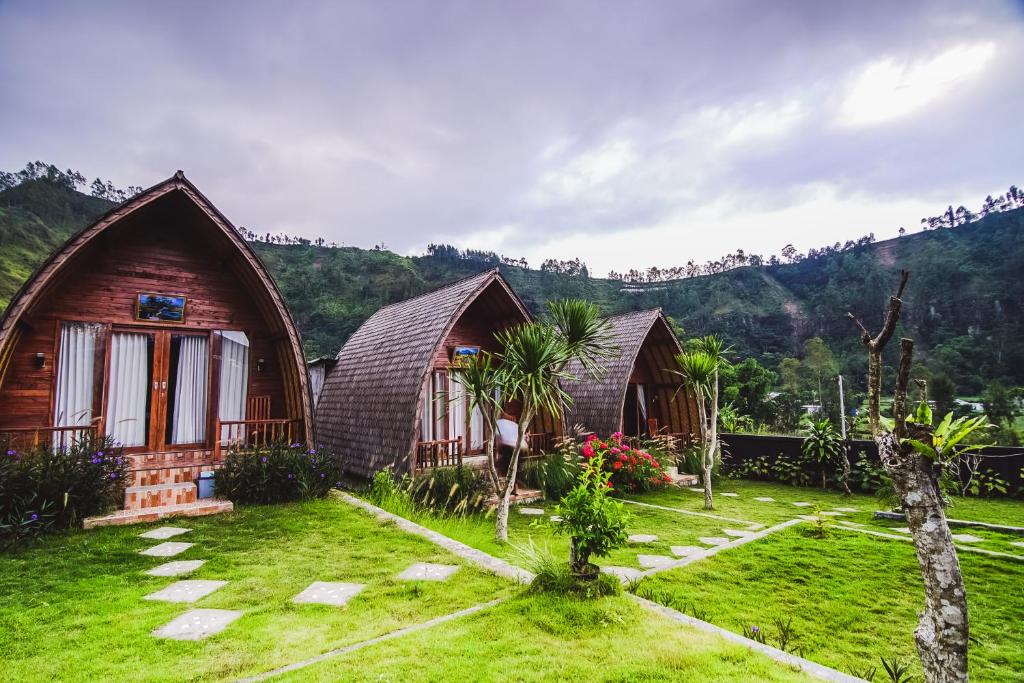 Cottage exterior